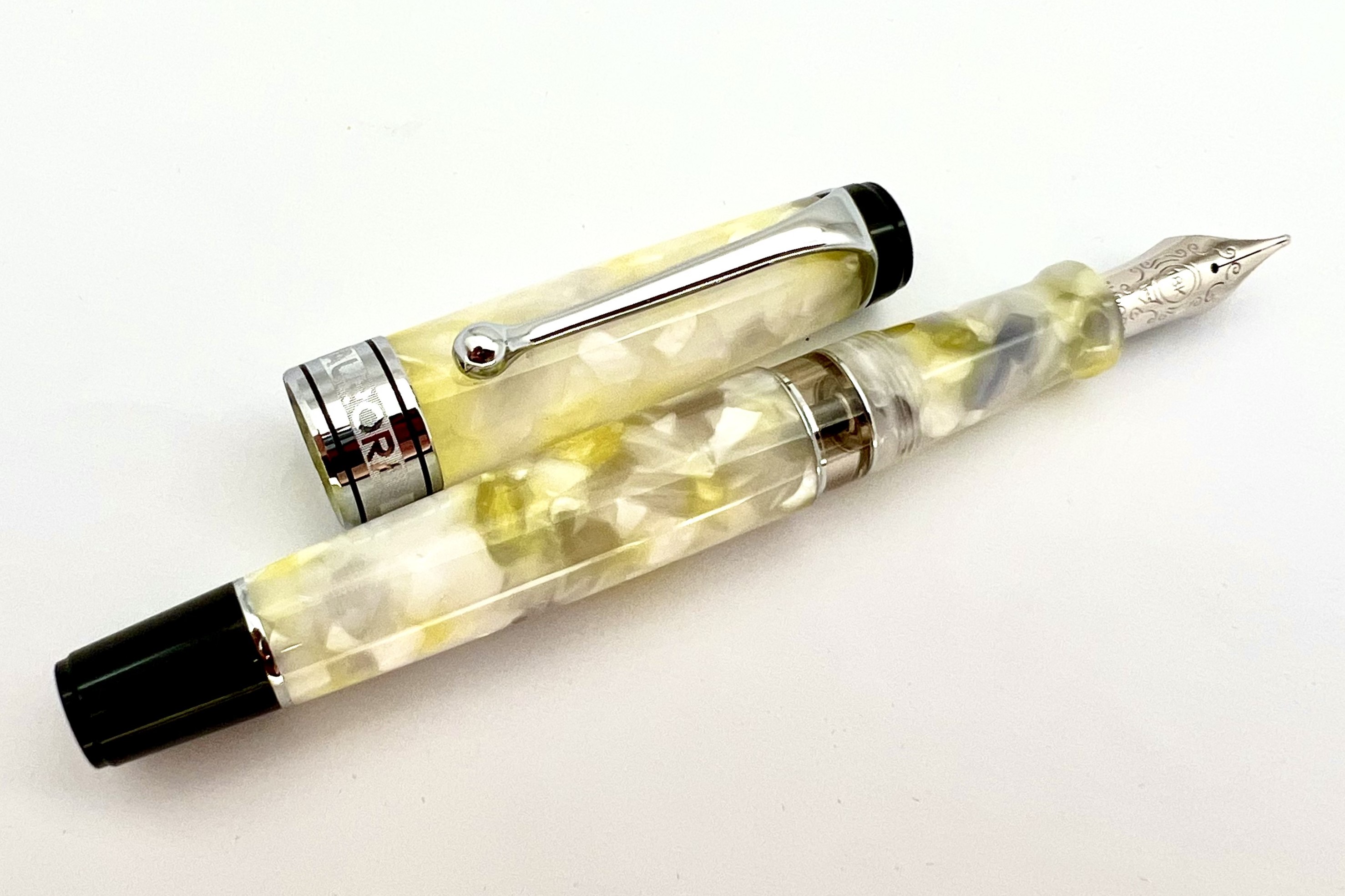 AuroraLEOptimaCaleidoscopioLuceBiancaFP_I